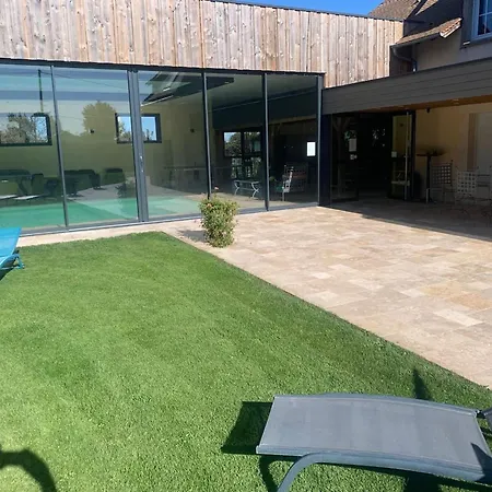 A Clermont-creans Avec Piscine Partagee * La Flèche